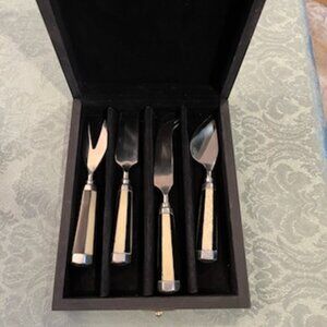 Black and White Bone Cheese Server Set